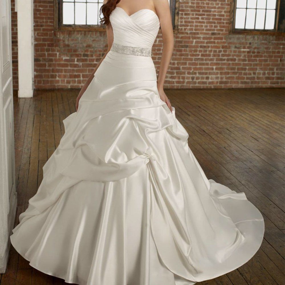 Mori Lee Ivory Satin Wedding Dress Size 4